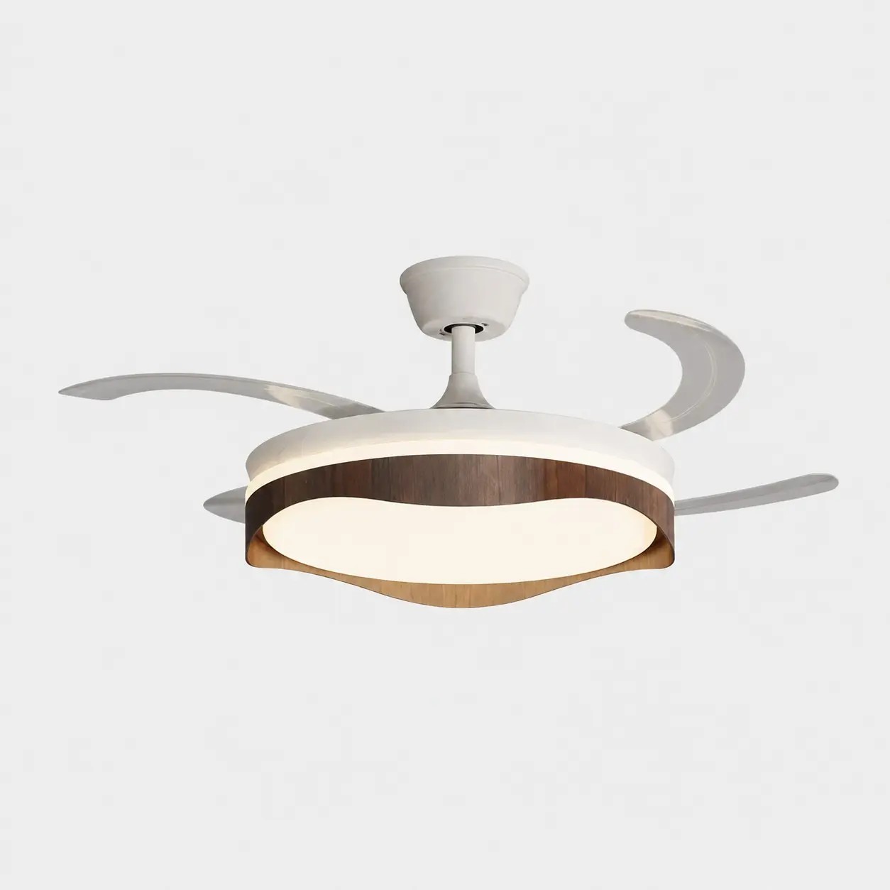 Plafondventilator met lamp in walnootkleur, stijl B
