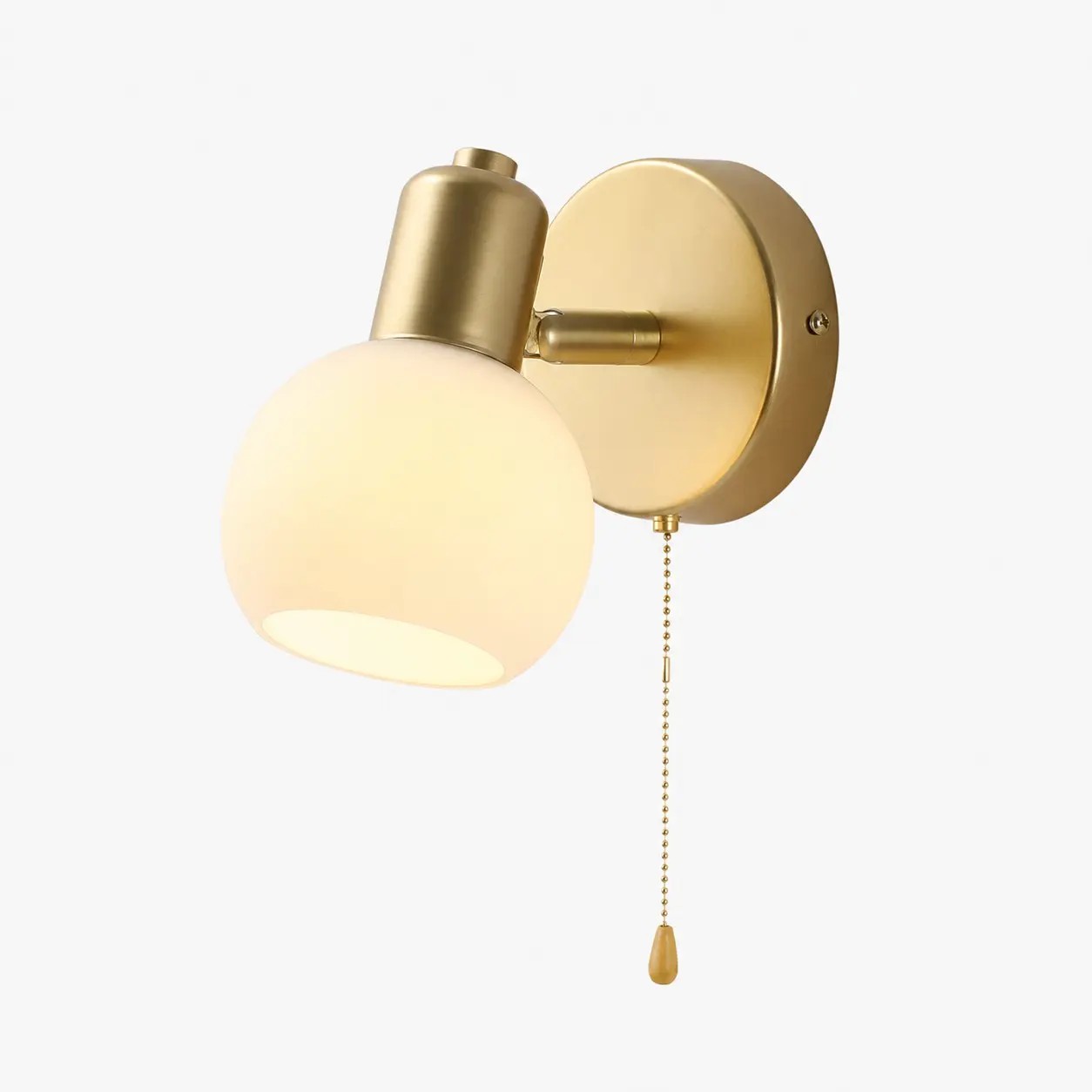 Aplique de pared individual de hierro dorado con cadena para tirar.